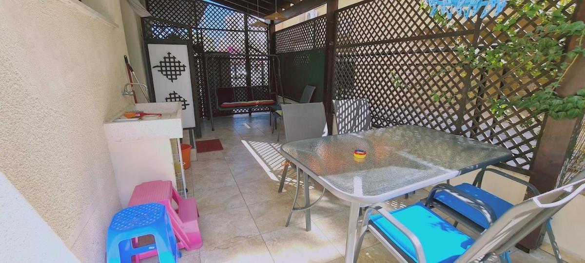 Stay Garden Flat Lárnaca Exterior foto
